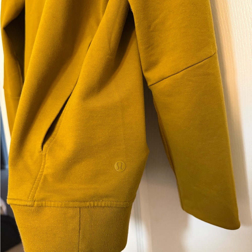 Lululemon Athletica Men’s Medium Hoodie - Picture 2 of 3